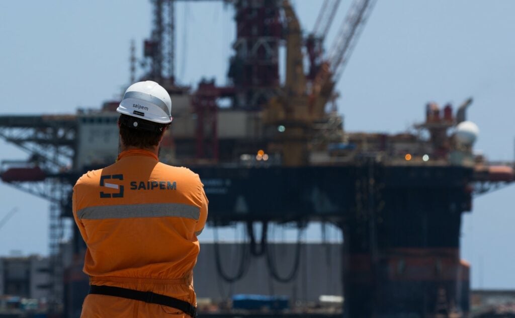 Two New Contracts Reel In $850 Million For Saipem - Offshore Energy