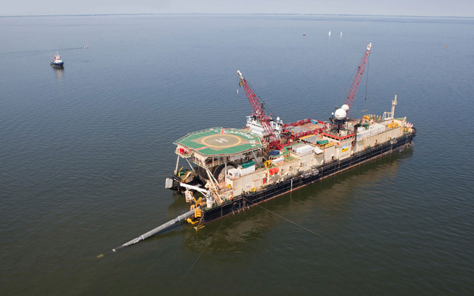 Castoro 10 pipelay barge will carry out offshore operations for this FSRU project; Source: Saipem